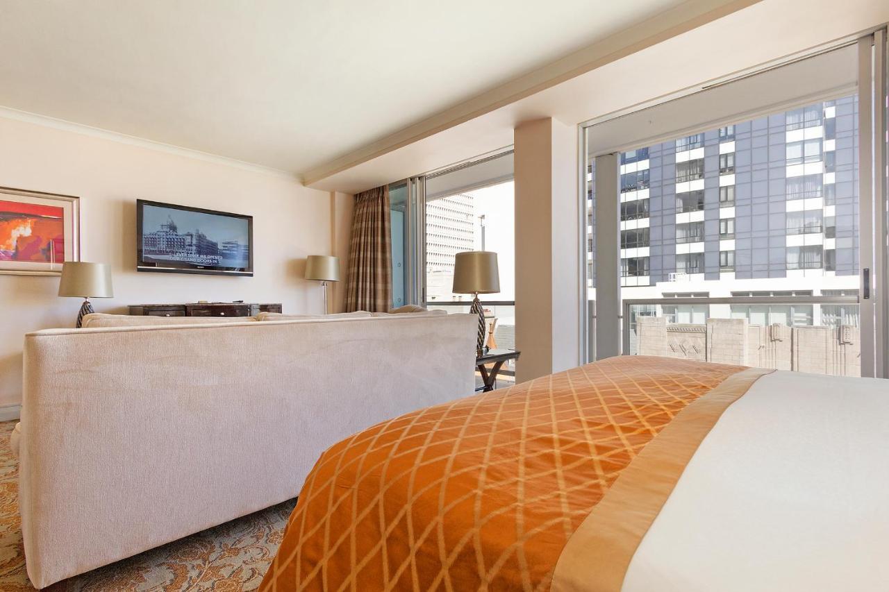 Taj Hotel Cape Town - Luxury 5 Star Suites - Very Spacious With Kitchenette, Lions Head Views Exterior photo