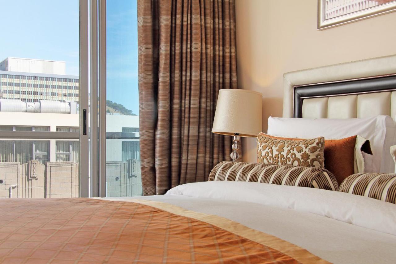 Taj Hotel Cape Town - Luxury 5 Star Suites - Very Spacious With Kitchenette, Lions Head Views Exterior photo