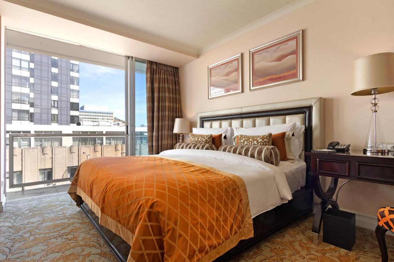 Taj Hotel Cape Town - Luxury 5 Star Suites - Very Spacious With Kitchenette, Lions Head Views Exterior photo