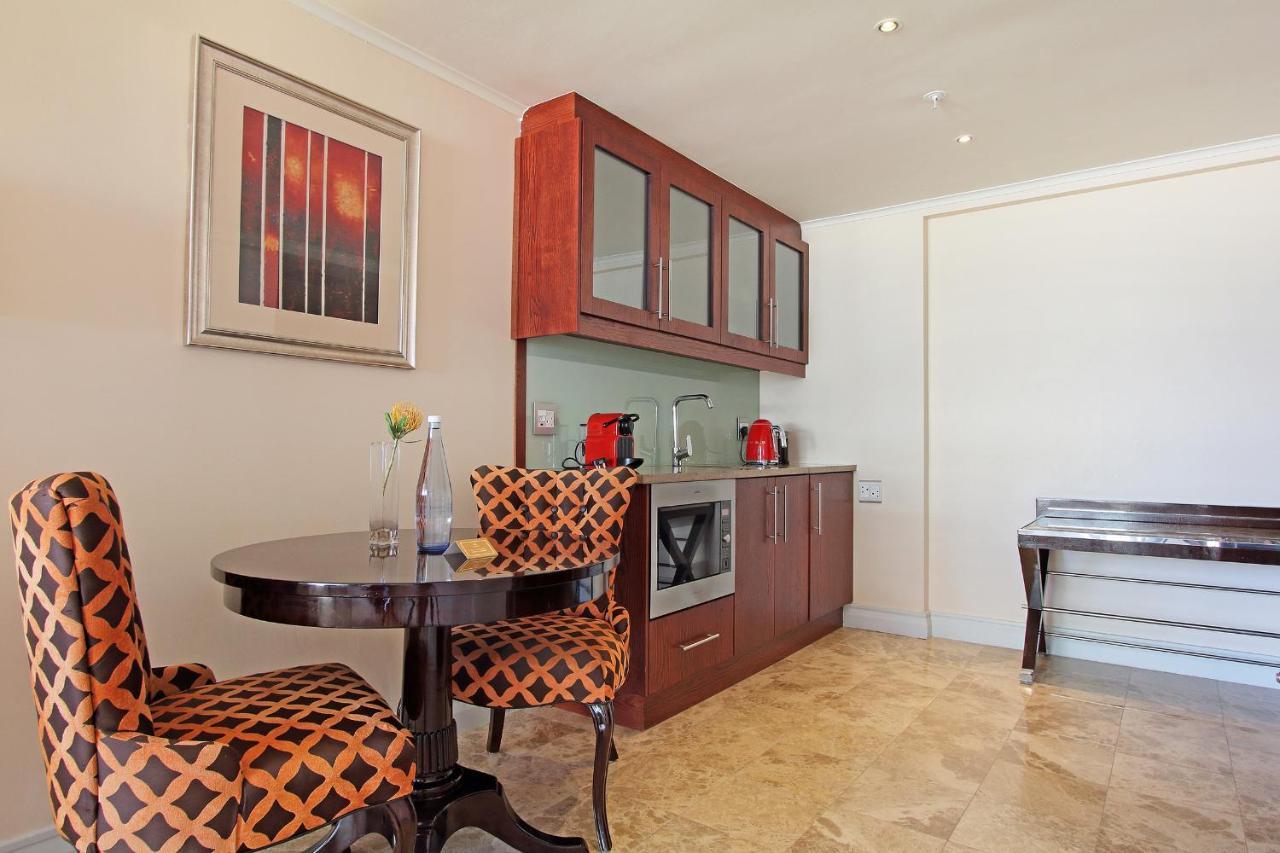 Taj Hotel Cape Town - Luxury 5 Star Suites - Very Spacious With Kitchenette, Lions Head Views Exterior photo
