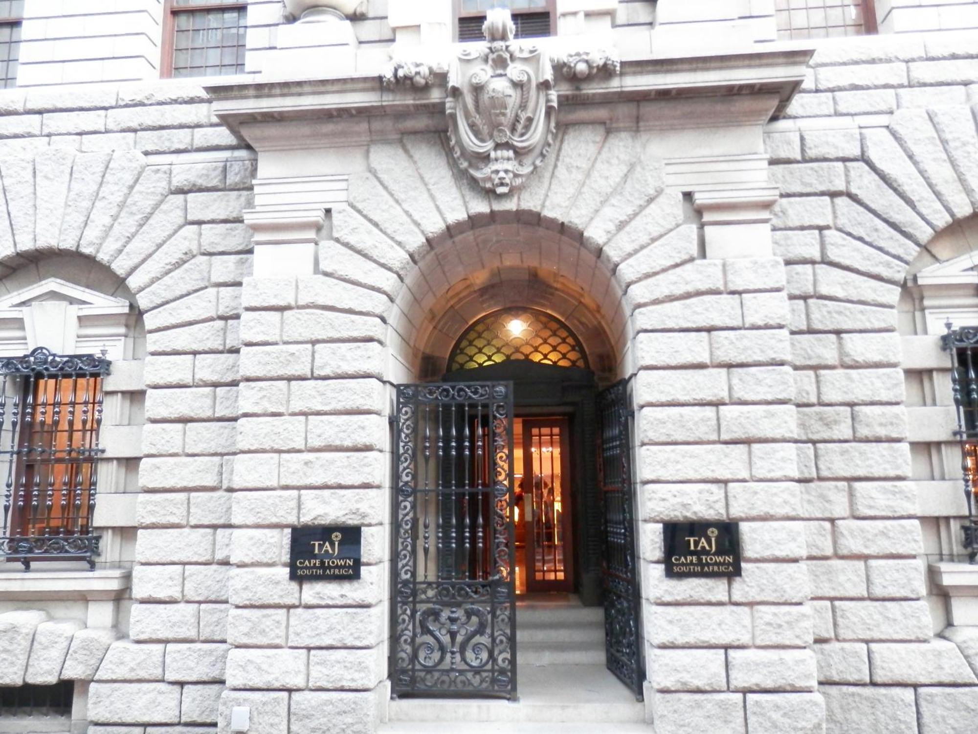 Taj Hotel Cape Town - Luxury 5 Star Suites - Very Spacious With Kitchenette, Lions Head Views Exterior photo